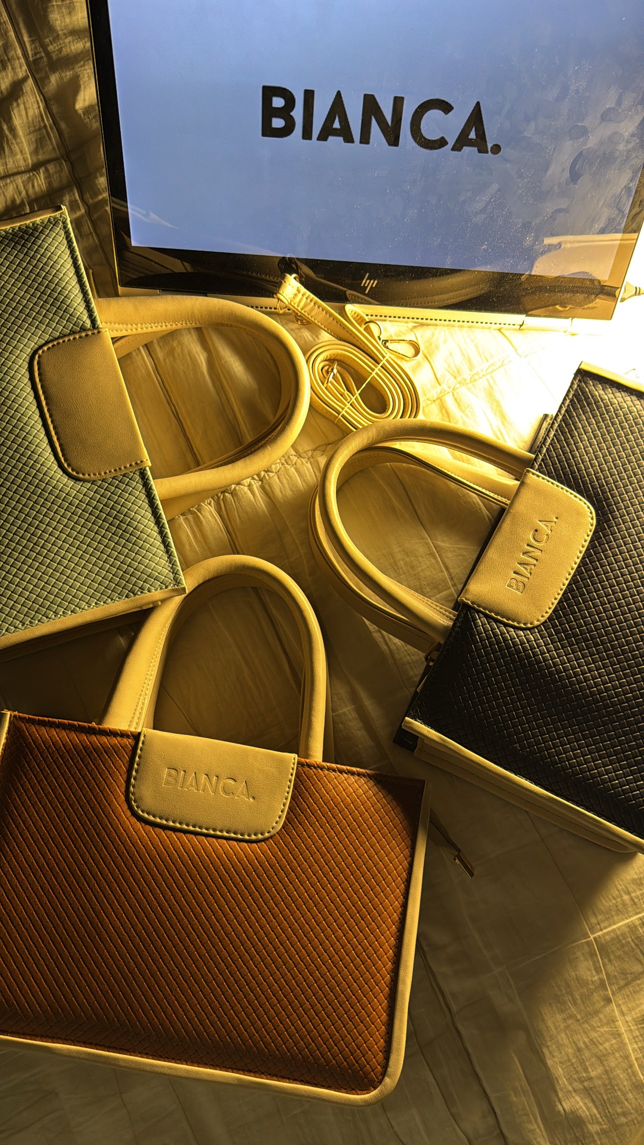 Bianca-Cross Body-MATE
