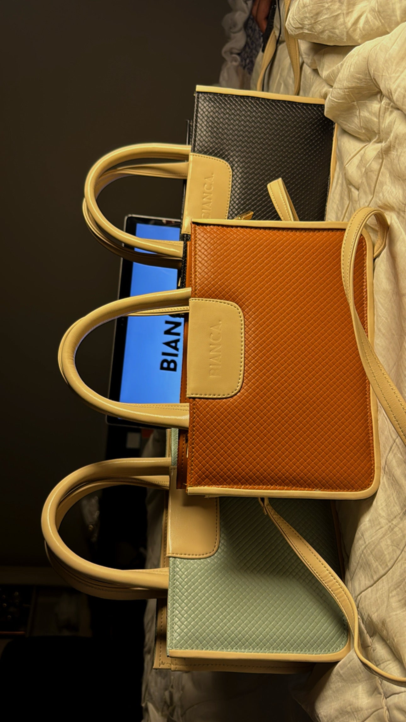 Bianca-Cross Body-MATE