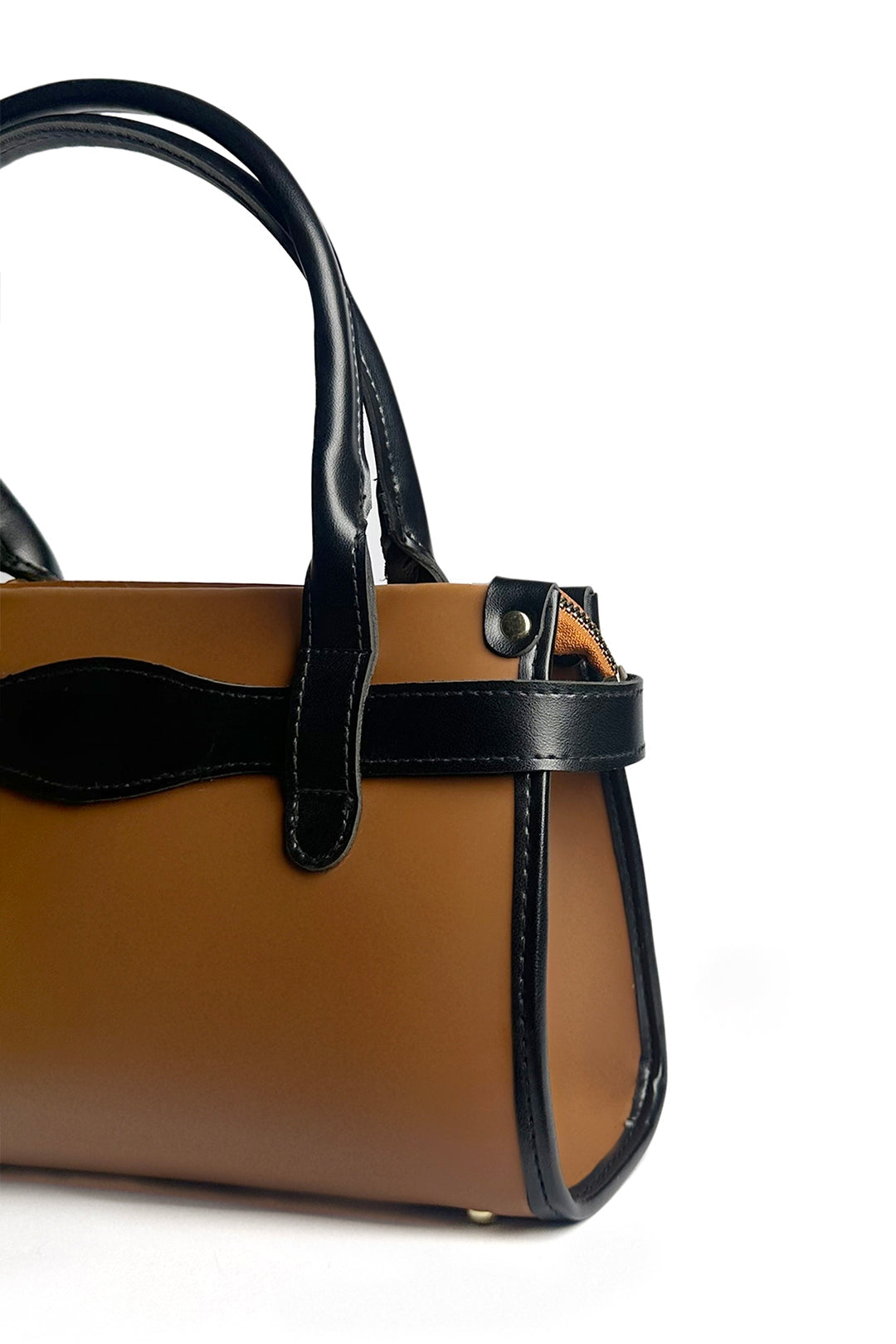 Bianca-Cross Body-Vouge
