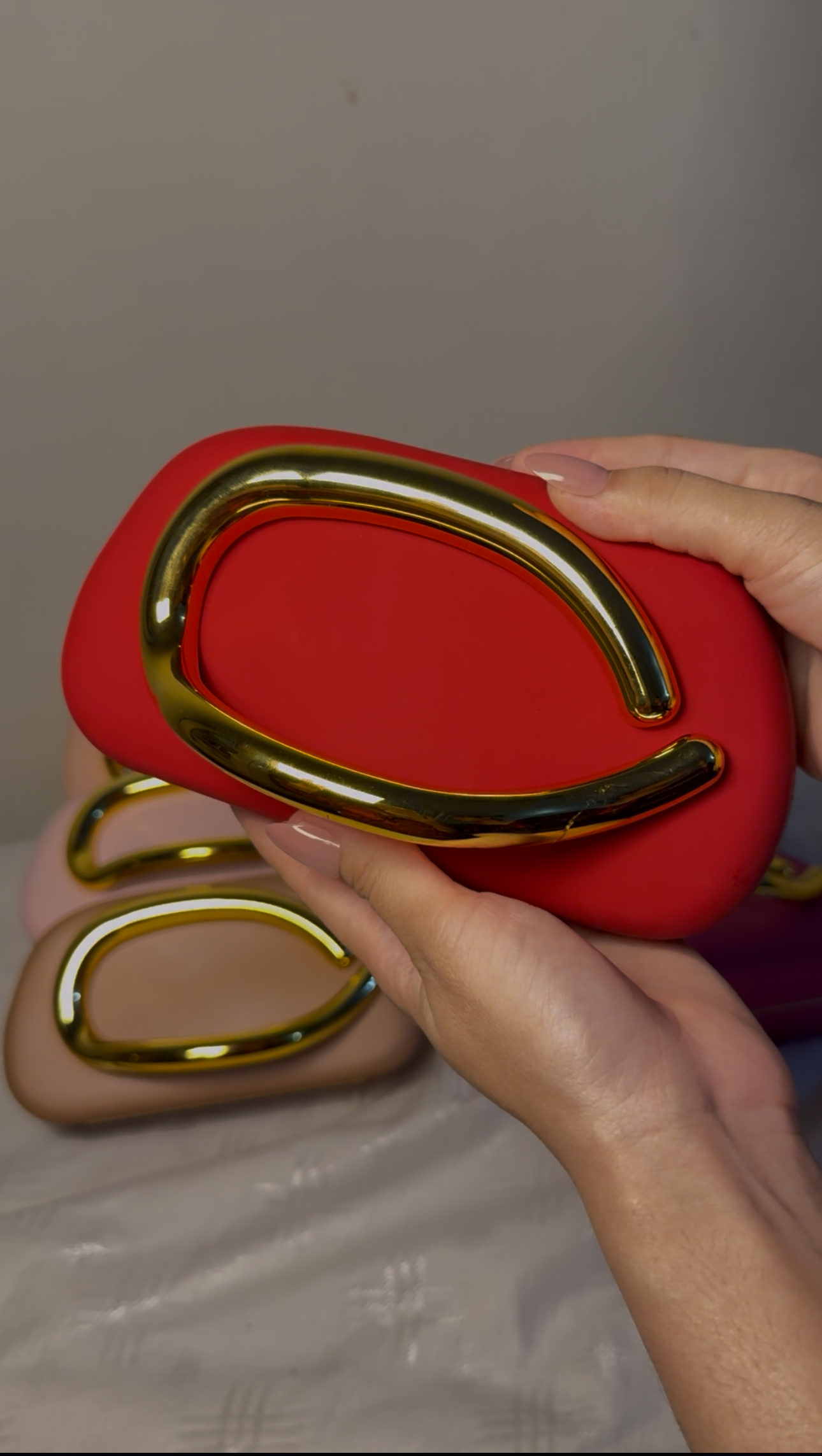 ZARA VIRAL CLUTCH with chain - Hot Pink