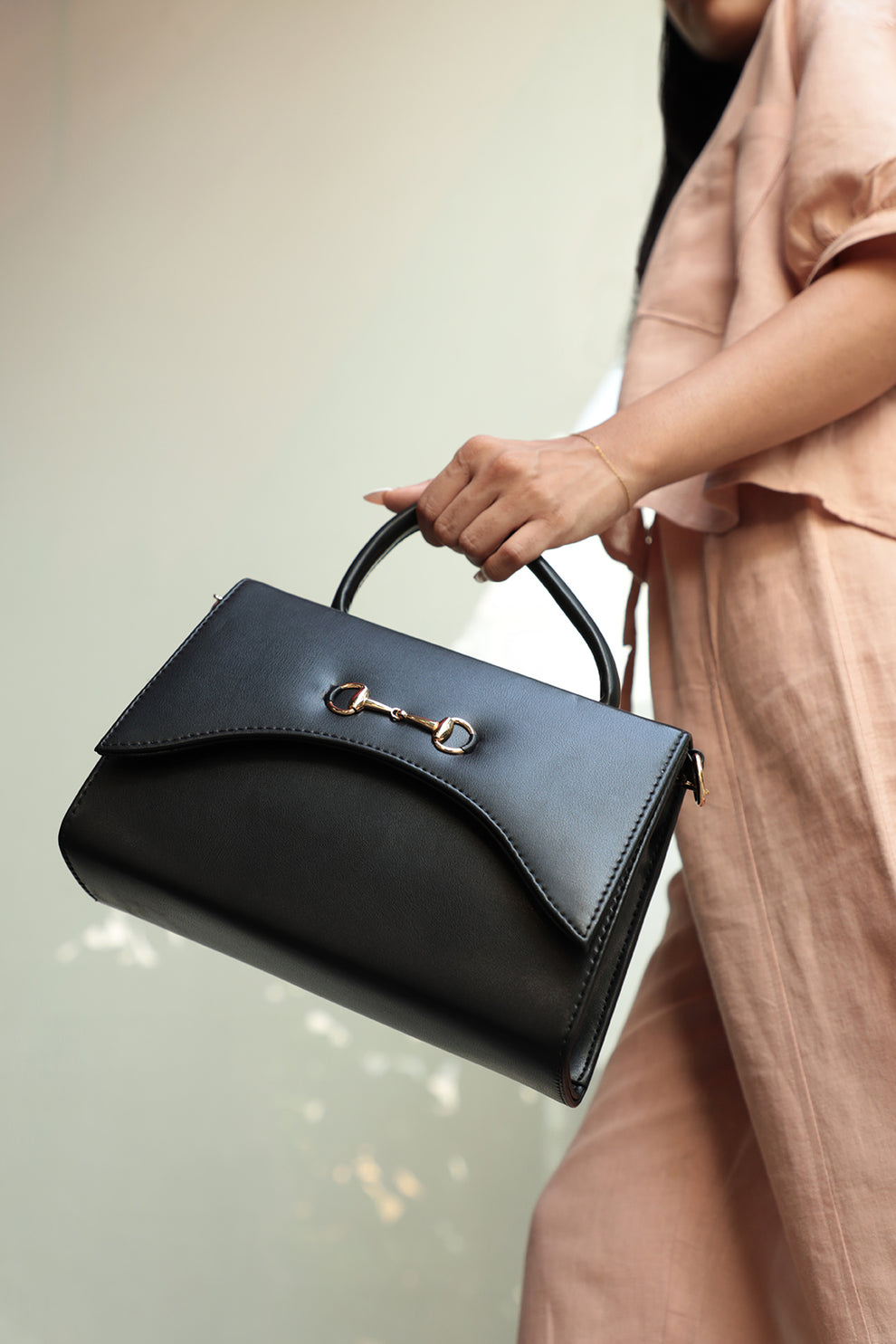 Bianca-Cross Body-MoOn Flap