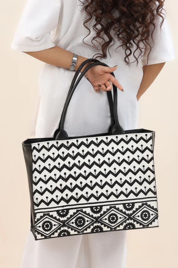 Bianca Original Embroidery Tote bag-022