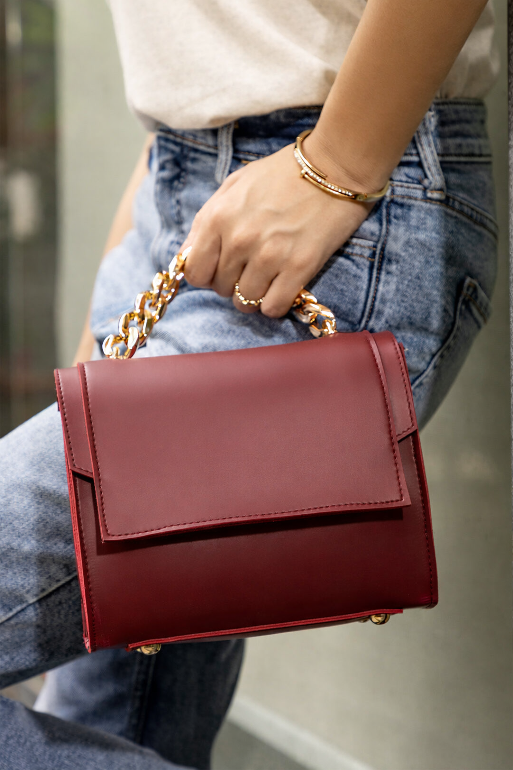 Bianca-Cross Body bag-GOLDCHAIN