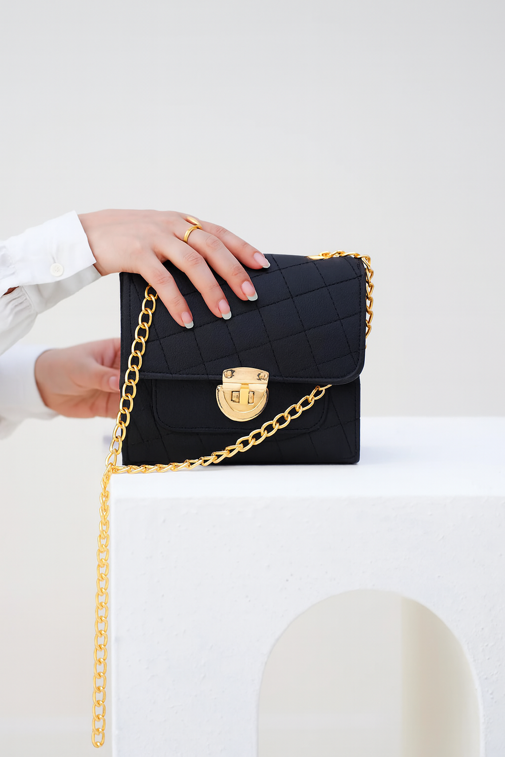 Bianca-Cross Body-QuiltLock