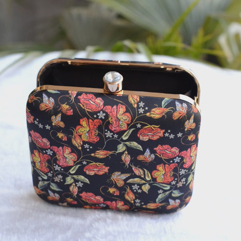 BIANCA-Black Floral Printed Clutch