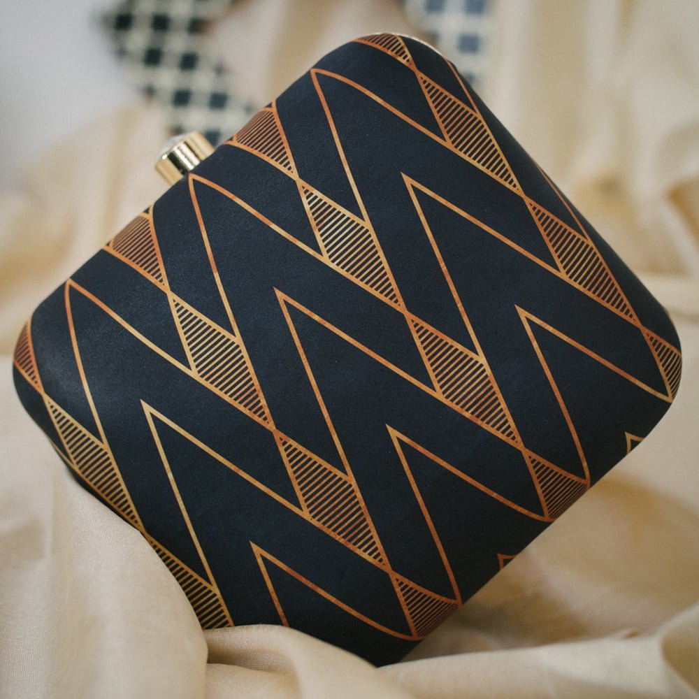 BIANCA-Black Gold Geometric Pattern Clutch