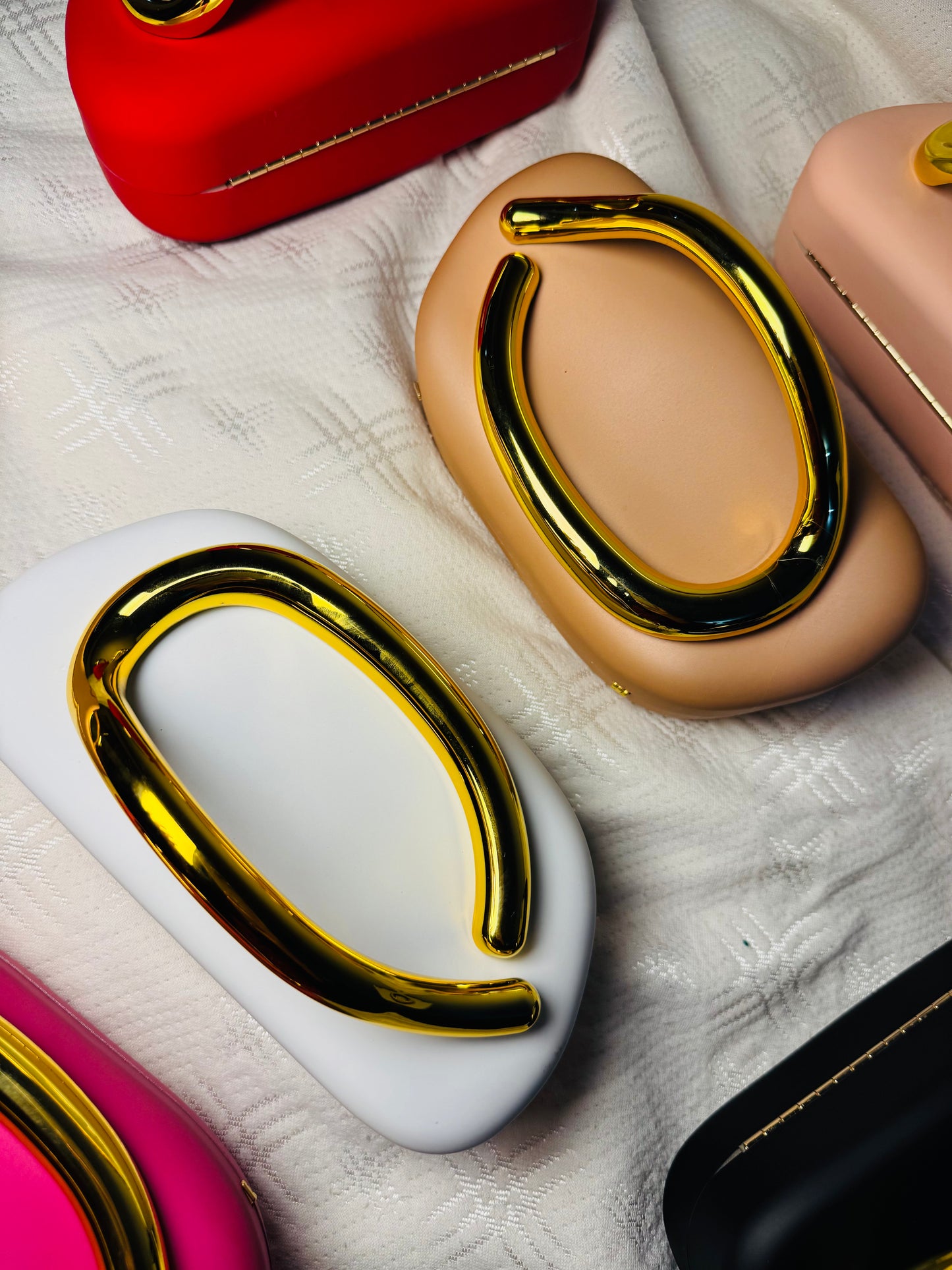 ZARA VIRAL CLUTCH with chain - Beige