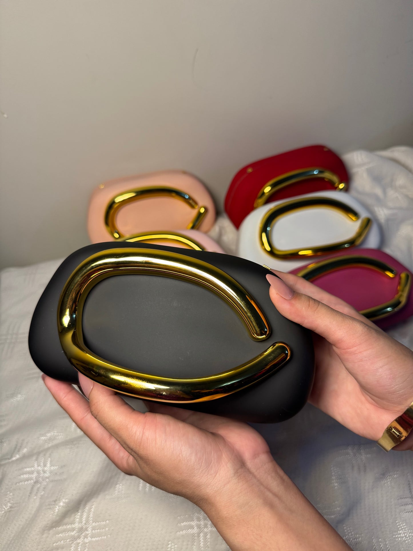 ZARA VIRAL CLUTCH with chain - Beige