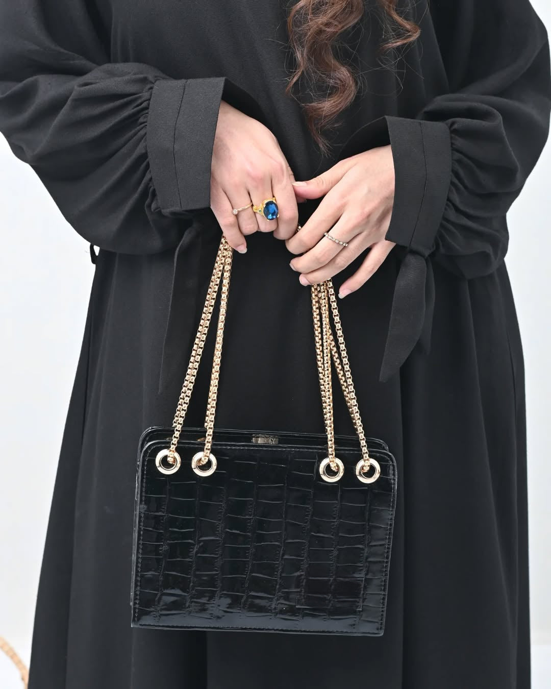 Bianca-Cross Body Double Chain Boxy