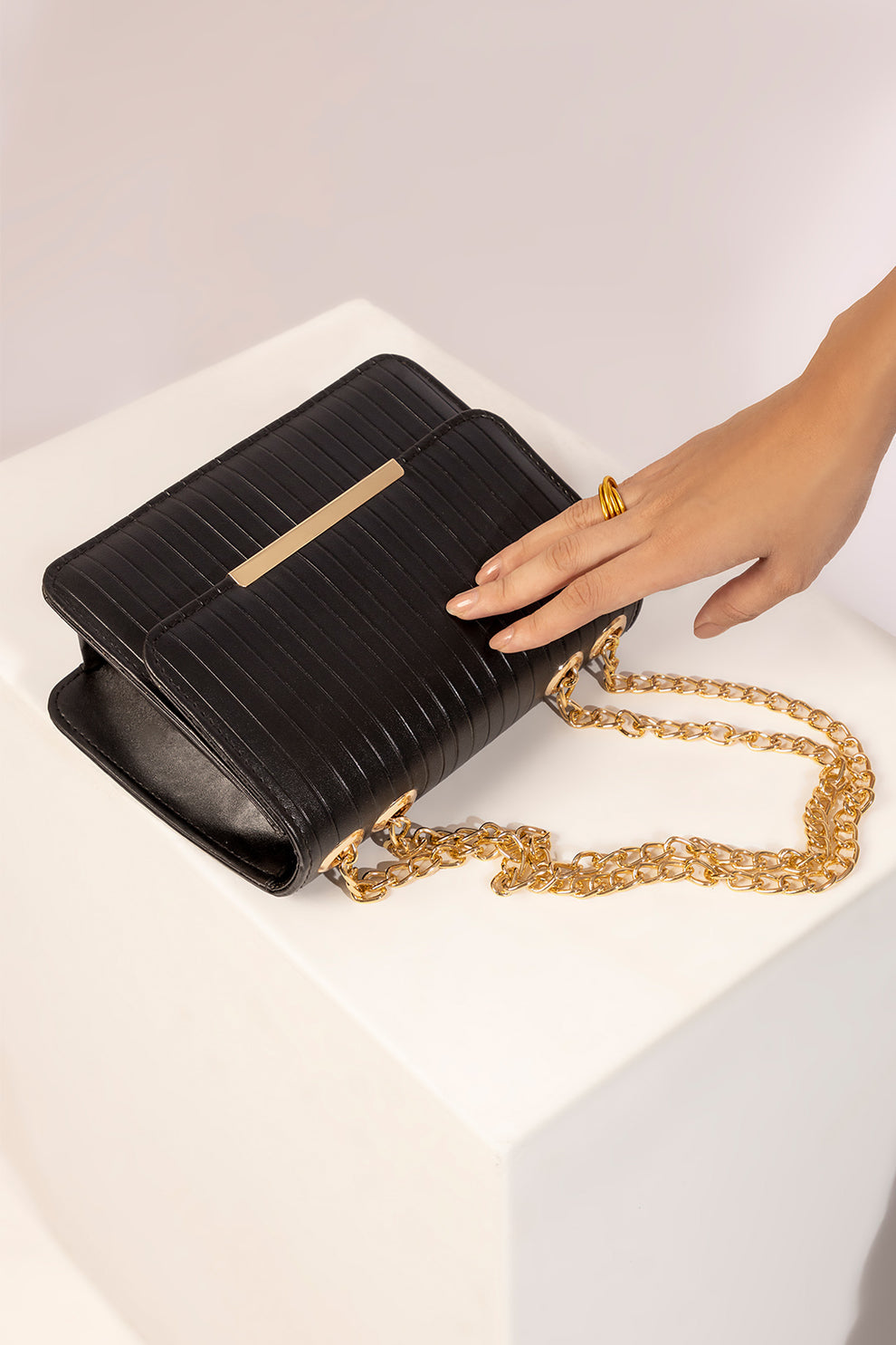 Bianca-Cross Body-FLOR