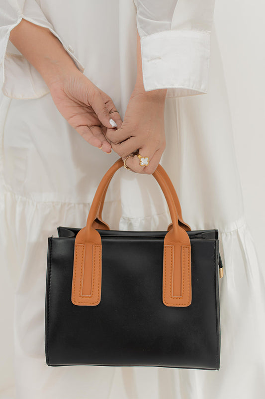 Bianca-Cross Body-VAGE