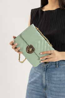 Bianca-Cross Body-V Quilt