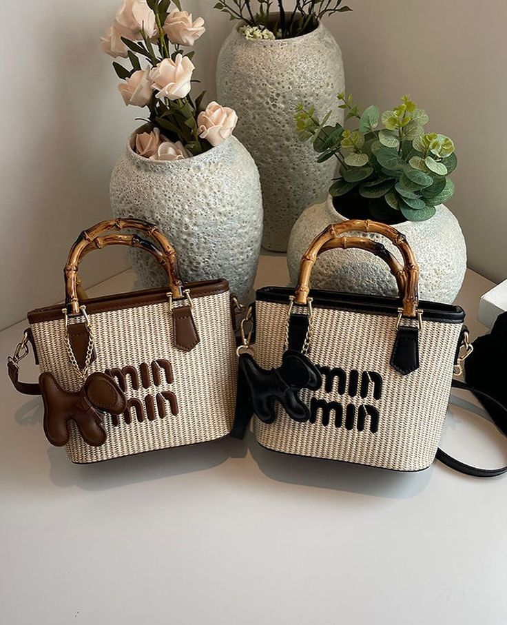 MIN MIN Cross Body Bag with Long strap - Brown