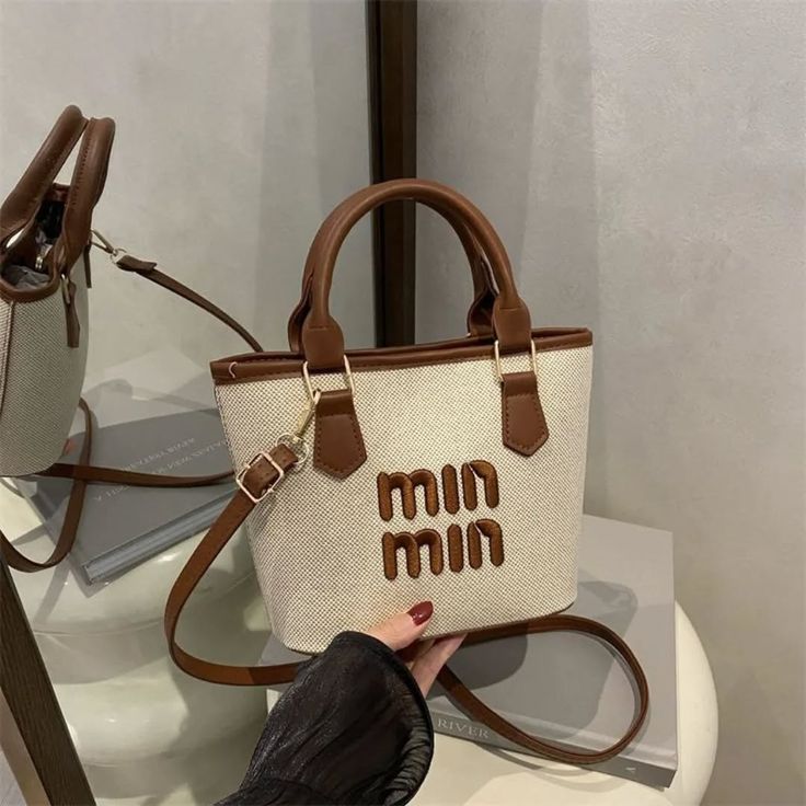 MIN MIN Cross Body Bag with Long strap - Brown